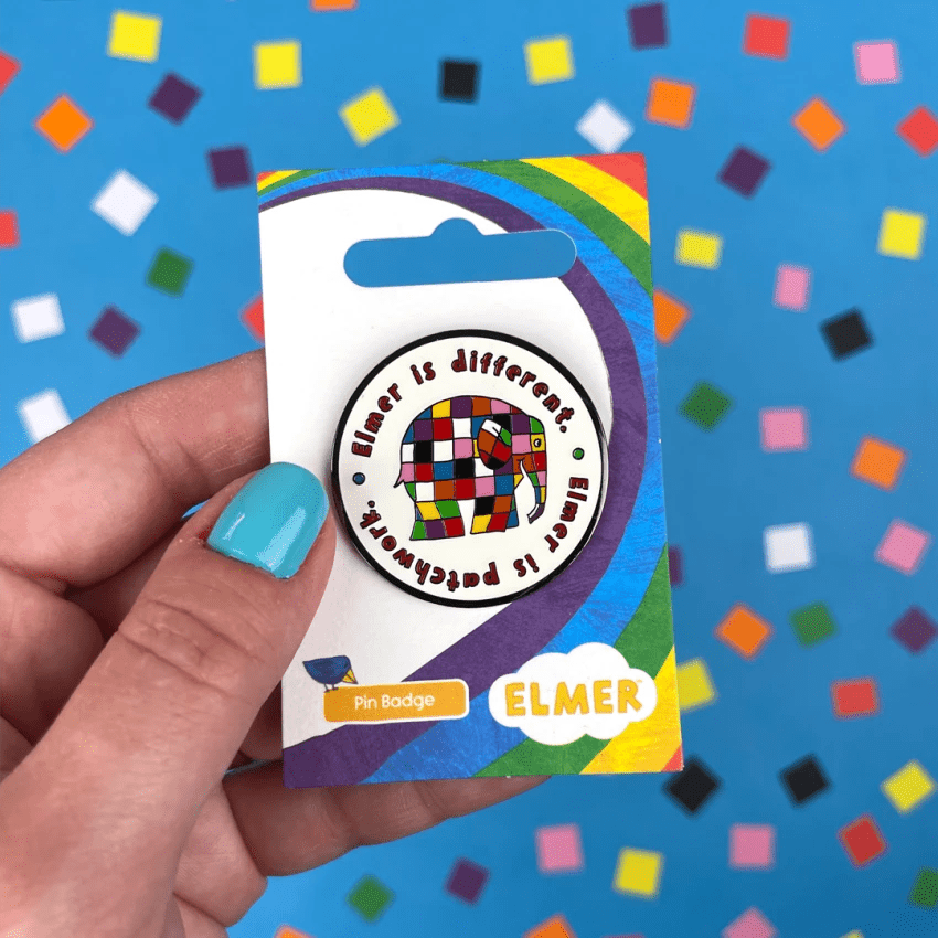 Elmer is Patchwork Pin Badge / Κονκάρδα Έλμερ - Diavazo Greek Books