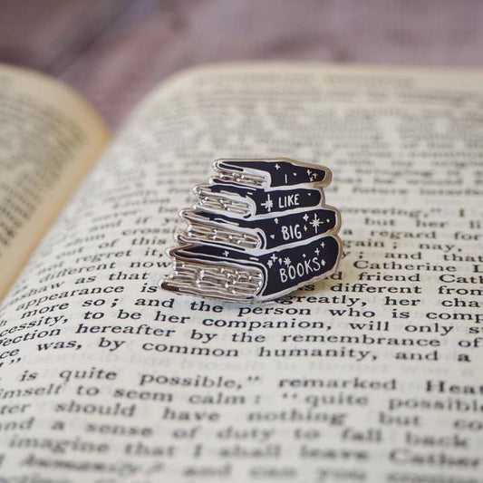 I Like Big Books Enamel Book Lover Literature Pin Badge / Κονκάρδα Φιλαναγνωσίας - Diavazo Greek Books
