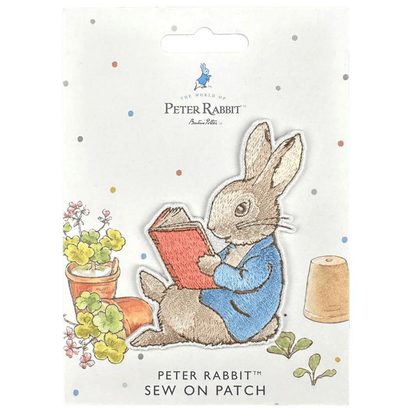 Peter Rabbit Reading Sew / Iron On Patch - Diavazo Greek Books