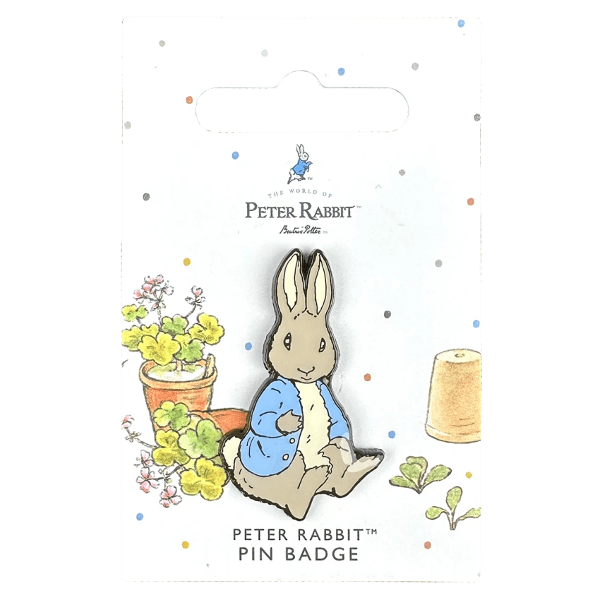 Peter Rabbit Sitting Pin Badge / Κονκάρδα Peter Rabbit - Diavazo Greek Books