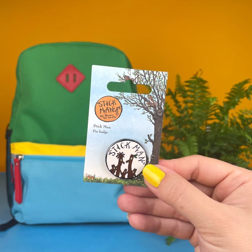 Stick Man Logo Pin Badge / Κονκάρδα Ξυλαράκης - Diavazo Greek Books